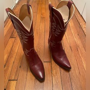 Tecovas Annie - red! Rare color!!